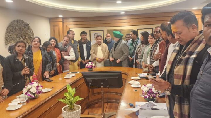 स्मार्टसिटी कार्य मे अनियमिता की प्राथमिकता से होगी जांच, केंद्रीय शहरी कार्य मंत्री पुरी से मिला आश्वासन