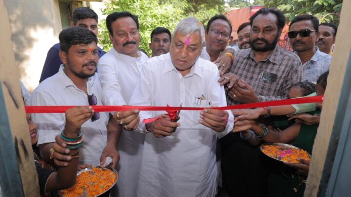 डूंडा में 3.50 करोड़ के लागत से बनेगा अंबेडकर भवन,हुआ भूमि पूजन ग्रामीण विधानसभा के अंतर्गत तीन स्कूलों का हुआ उन्नयन