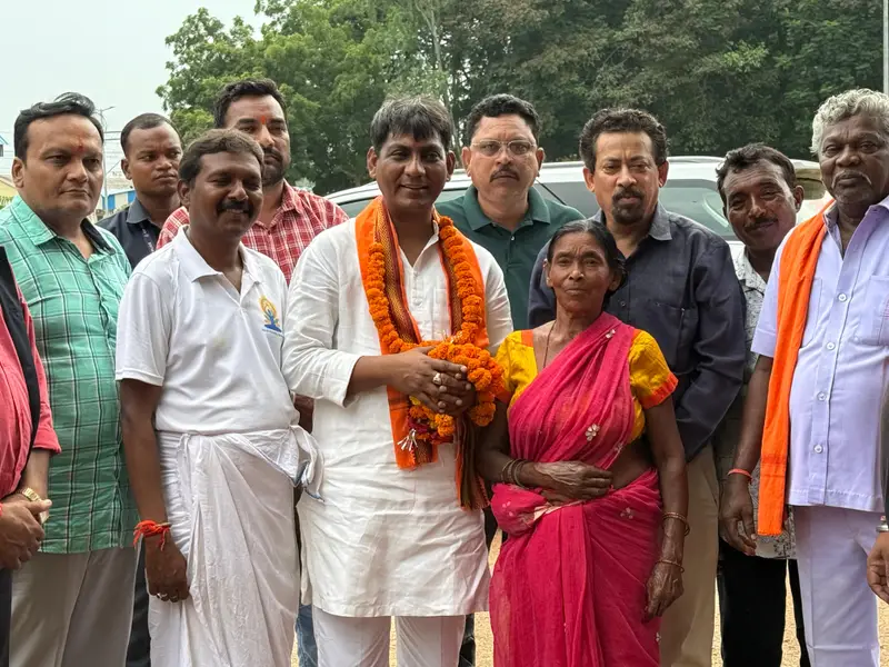 विधायक योगेश्वर राजू सिन्हा ने उत्कल समाज    को नुआखाई पर्व कि बधाई दी… कहा कि यह पर्व सामाजिक सद्भाव, पारिवारिक संबंधों को मजबूत करते है…