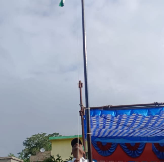 मामा भांचा में हर्षोल्लास के साथ मनाया गया 79 वां स्वतंत्रता दिवस… ध्वजारोहण कर तिरंगे को दी सलामी…