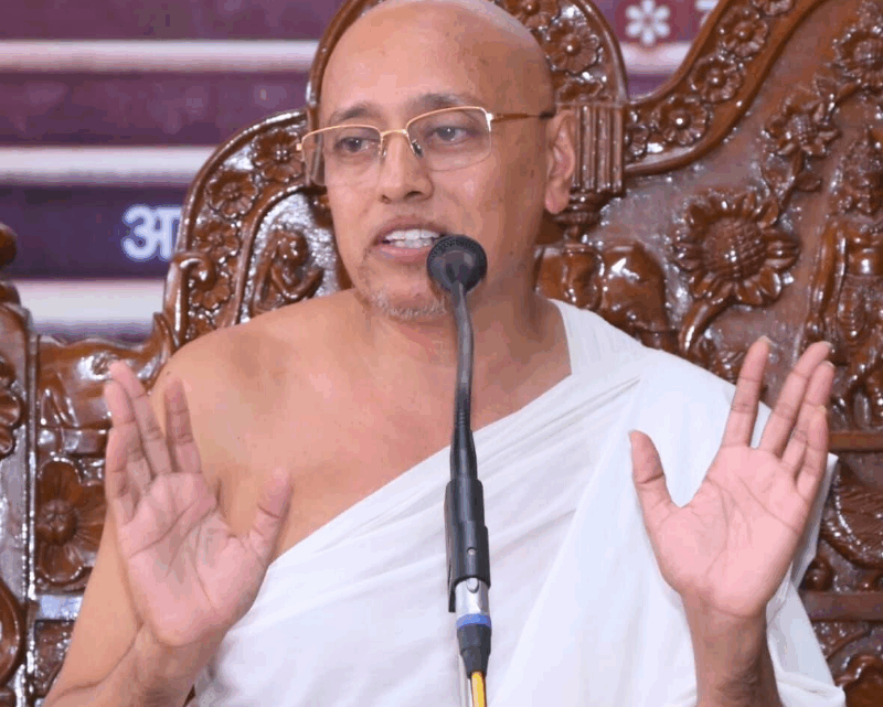 मनुष्य में है परमात्मा बनने की योग्यता : मनीष सागरजी महाराज,असली कर्म बंधन का कारण आत्मा का बदलता पर्याय