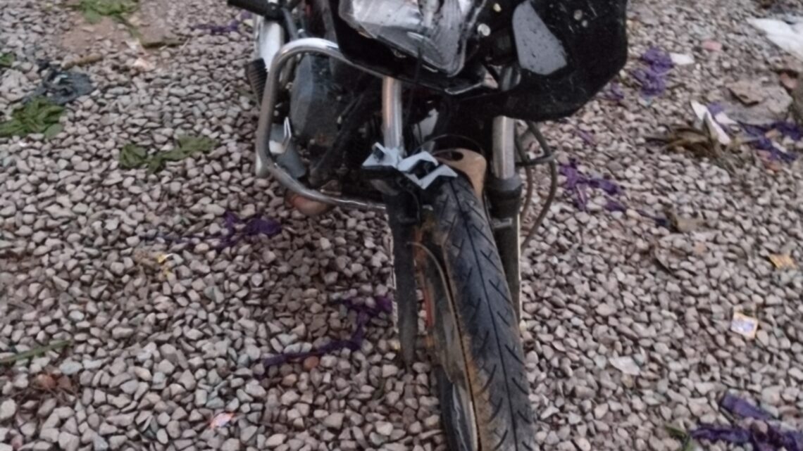 दो मोटरसाइकिल में आमने-सामने टक्कर… एक व्यक्ति मृत दो घायल..