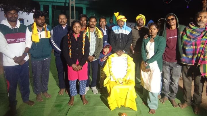 ग्राम बी.के.बाहरा में आदिवासी समुदाय नें अपने वीर नायक बिरसा मुंडा की 150वीं जयंती मनाई…