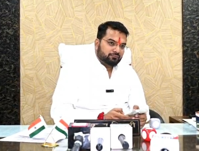 रायपुर नगर निगम में नेता प्रतिपक्ष ने उठाए कई गंभीर मुद्दे, जांच की मांग