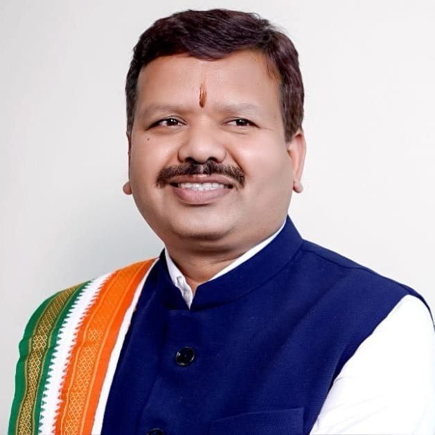 बस आवंटन में महासमुंद की उपेक्षा भाजपा सरकार का सौतेला व्यवहार : विनोद चंद्राकर