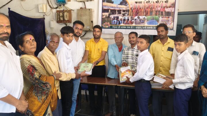 बी.के.बाहरा शासकीय उच्चतर माध्यमिक विद्यालय शिक्षा के साथ संस्कार का केंद्र – आर्य प्रकाश चंद्राकर (सांसद प्रतिनिधि)