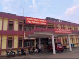 महासमुंद जिला अस्पताल फिर कटघरे में… नवजात बच्ची के पिता को अस्पताल के अंदर बेरहमी से पीटा..