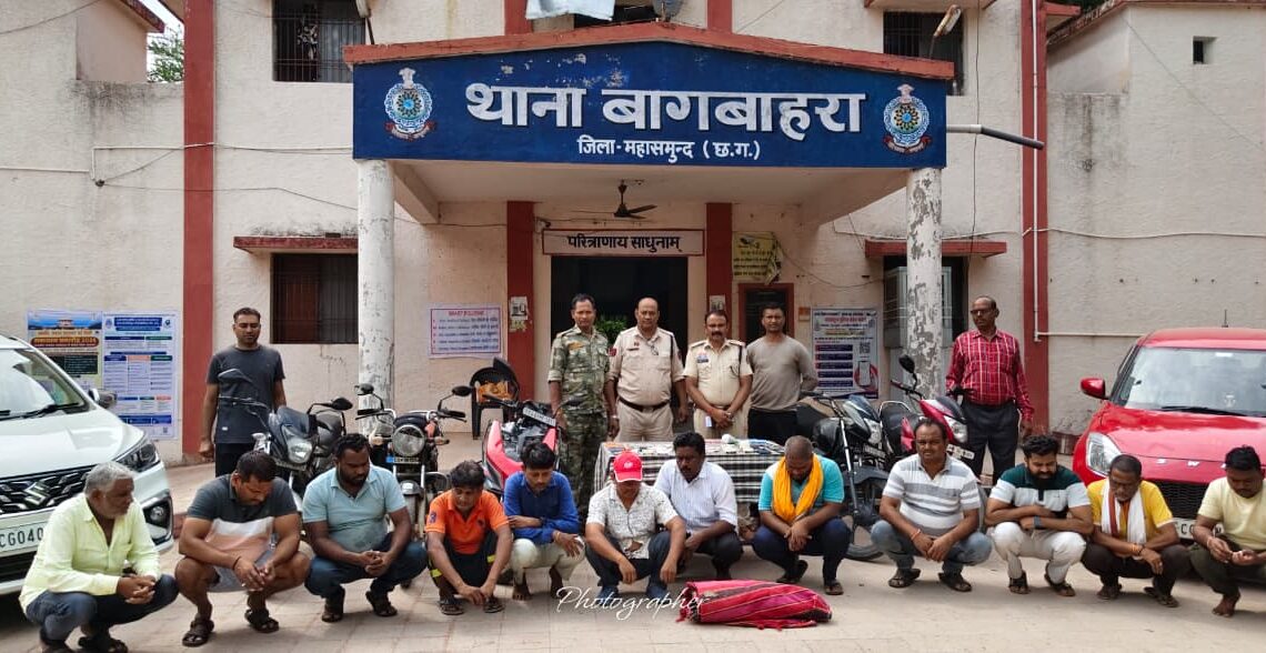 महासमुंद पुलिस सक्रिय – एक सप्ताह के अंदर चार जगहों पर रेड… बागबाहरा में 12 जुआरीयों के साथ 20 लाख से अधिक का माल जब्त…अभी तक पौने चार लाख जब्त …