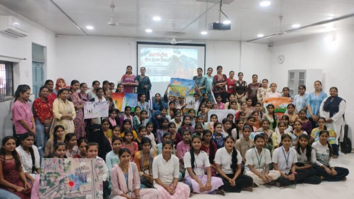 रायपुर में कारगिल विजय दिवस पर NSS की प्रेरणादायी संगोष्ठी, डॉक्यूमेंट्री और पोस्टर प्रदर्शनी आयोजित