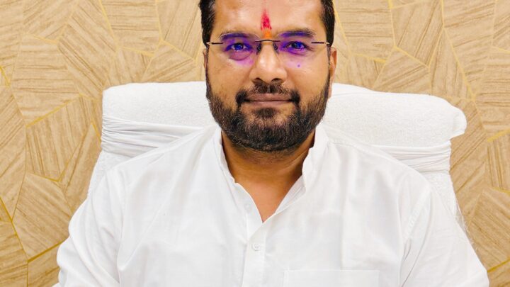 नगर निगम में बैठकें ही बैठकें, धरातल पर हाल बेहाल – नेता प्रतिपक्ष आकाश तिवारी
