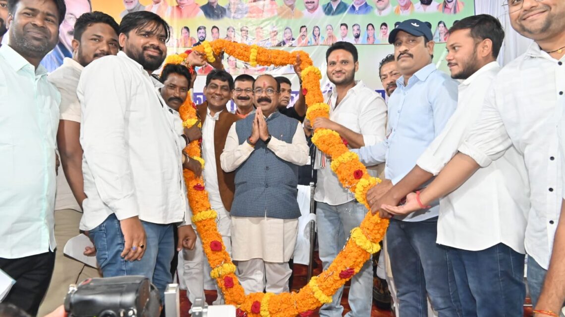 महासमुंद को 32 करोड़ रुपए सौगात के साथ….10 करोड़ रुपए के विकास कार्यों कि घोषणा…नए आधुनिक बस स्टैंड एवं नगरीय कार्यालय भवन कि होंगे निर्माण …