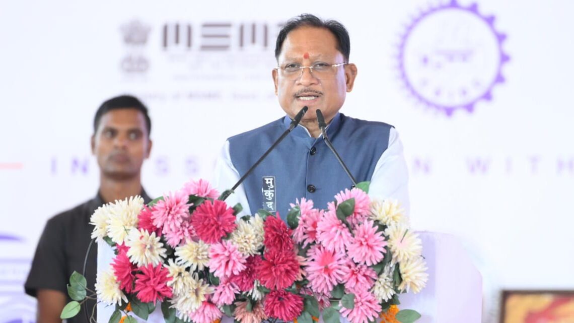 भविष्य के उद्योगों का नया हब बनेगा छत्तीसगढ़ – CM देव साय  रायपुर में ‘इंडिया इंडस्ट्रियल फेयर-2026’ का शुभारंभ, देशभर के 300 से ज्यादा MSME उद्यमी ले रहे हिस्सा