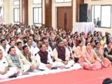 मन की बात लोकशक्ति की आराधना’ : अभनपुर में स्मृति ईरानी के साथ CM साय ने सुनी 139वीं कड़ी