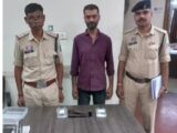 प्रेस क्लब में चली गोली… चारों तरफ पत्रकारों कि मची अफरातफरी… आरोपी गिरफ्तार..
